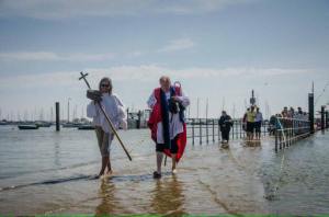 13095897_553639471473721_7831554024290973887_n